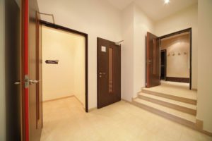 Противопожарная дверь с отделкой из МДФ / серия FRM7446